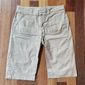 Gloria Vanderbilt Khaki Chino Bermuda Shorts Size 8
